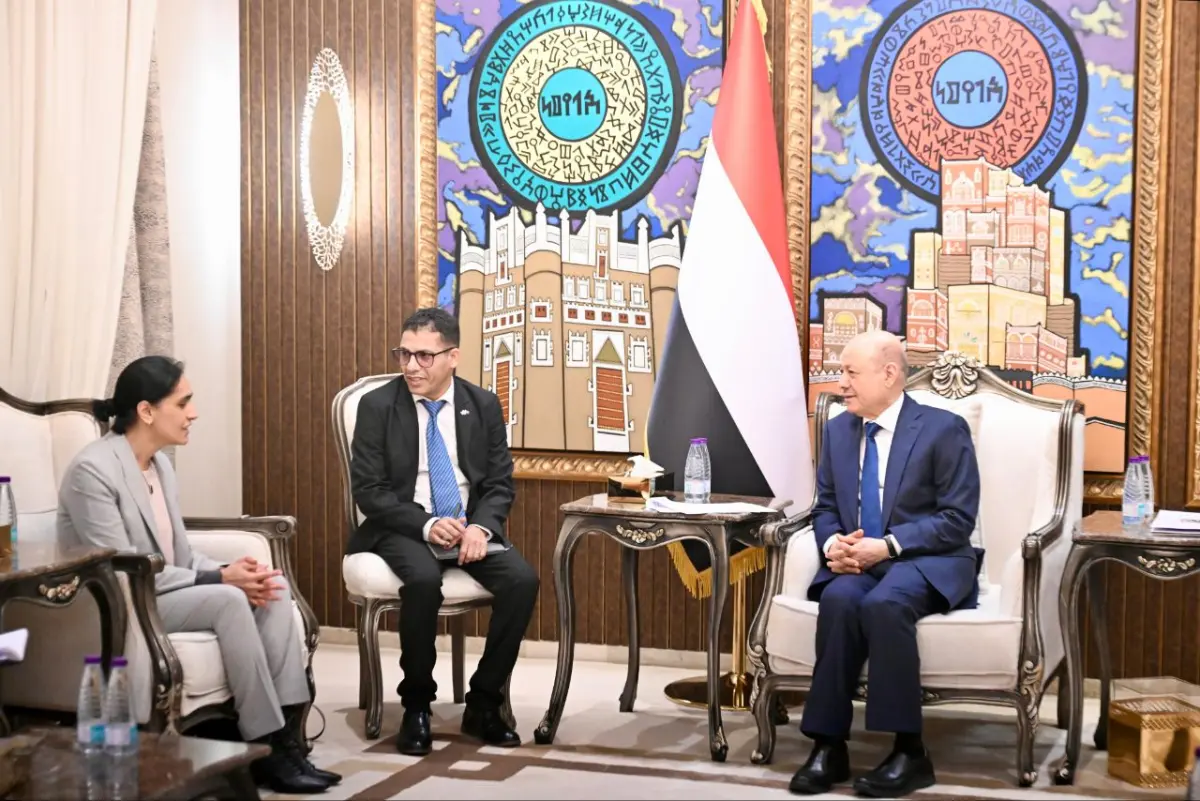 بريطانيا تدين التصعيد الحوثي تجاه الحكومة اليمنية...