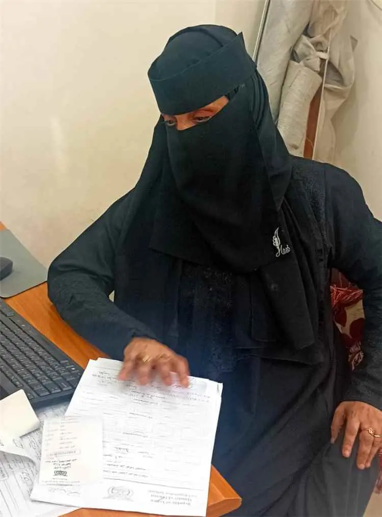 النقيب / فاطمة الشرجبي : ماضون في عملنا بنجاح ونساعد المواطن باستخراج البطاقة الذكية