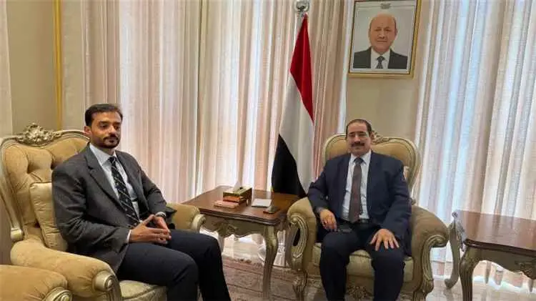 ‏وزير الداخلية يبحث مع كبير مستشاري مركز جنيف لحوكمة قطاع الأمن أوجه التعاون في مجال دعم الإستقرار الأمني والإصلاحات المؤسسية