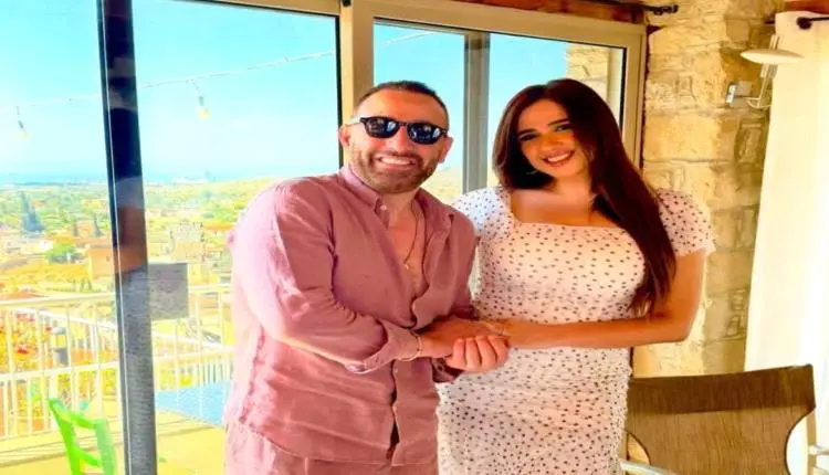 أحمد السقا مذيع راديو متعدد العلاقات النسائية في ف...