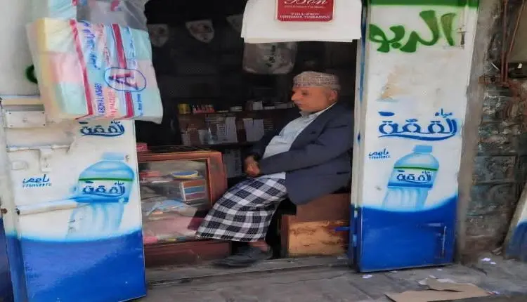 لصوص يحفرون جدار بقالة ويسرقون كافة محتوياتها وأما...