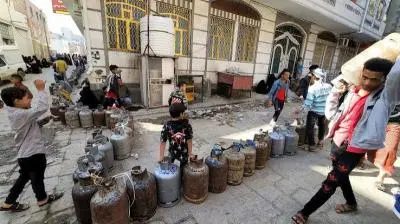 أزمة خانقة في الغاز المنزلي بتعز