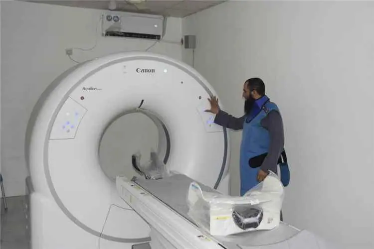 مدير مستشفى طور سيناء التخصصي لعدن الغد: لدينا جهاز أشعة مقطعية هو الوحيد في محافظة لحج