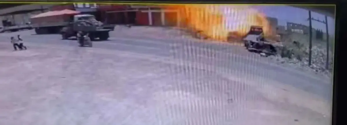 انفجار سيارة في لحج يخلف إصابتين خطيرتين
