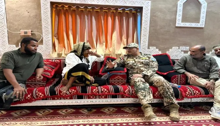 طارق صالح يوجه رسالة نارية من الخوخة: دماء الشهداء...