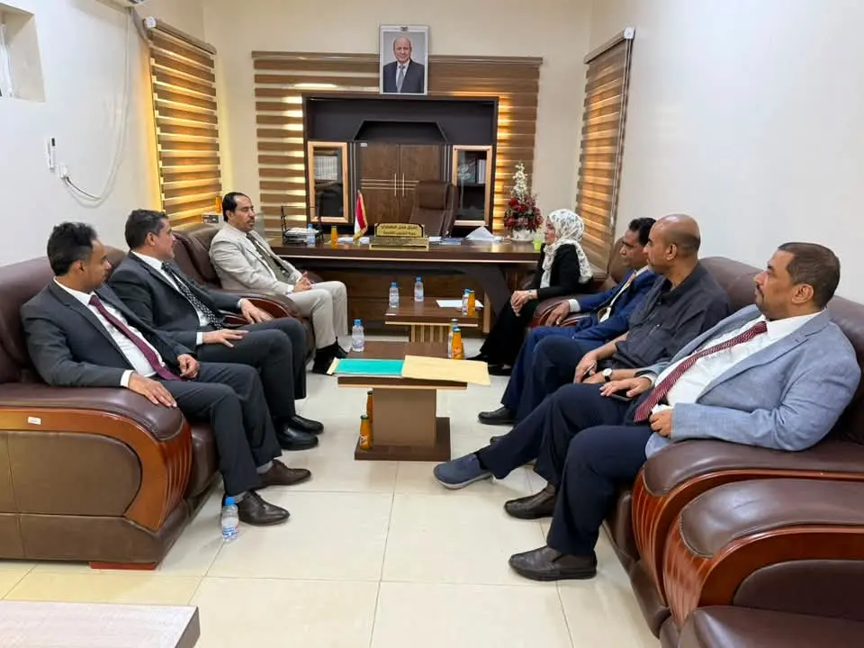 وزيرة الشؤون القانونية ووزير الشباب والرياضة يبحثا...