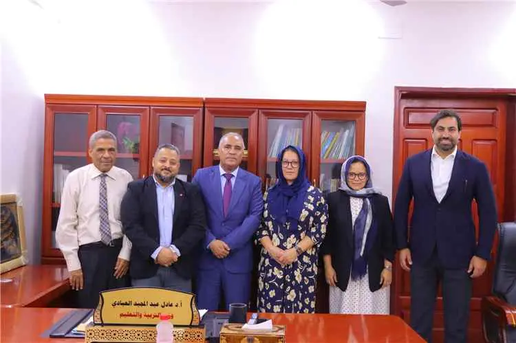 وزير التربية والتعليم يستقبل قيادات منظمة رعاية الأطفال الدولية ويؤكد أهمية الانتقال بالتعليم من حالة الطوارئ إلى التعافي