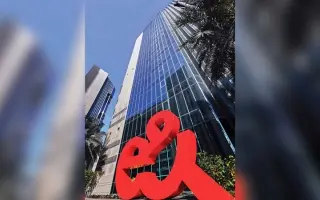 «إي آند» تعلن بيع حصتها في «فودافون» بقيمة 5.95 مل...