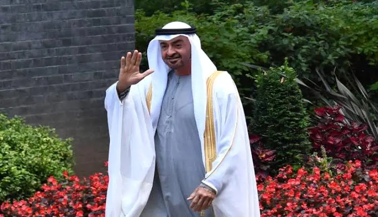 محمد بن زايد يبعث برسائل الخليج من قلب الكويت
