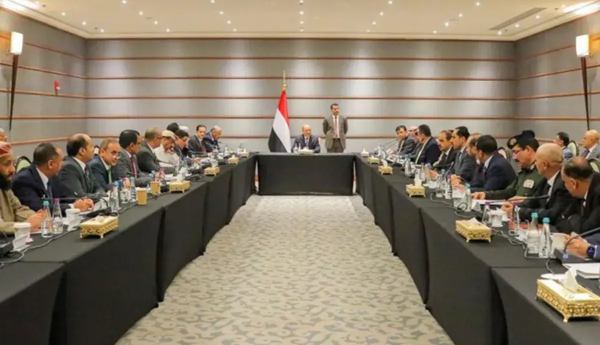 مجلس القيادة اليمني يدعو إيران إلى وقف التدخل في ش...