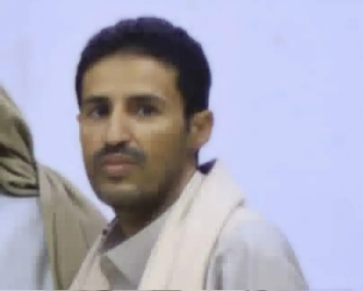 مأساة مختطف سابق تكشف فظاعة تعذيب الحوثيين وإهماله...