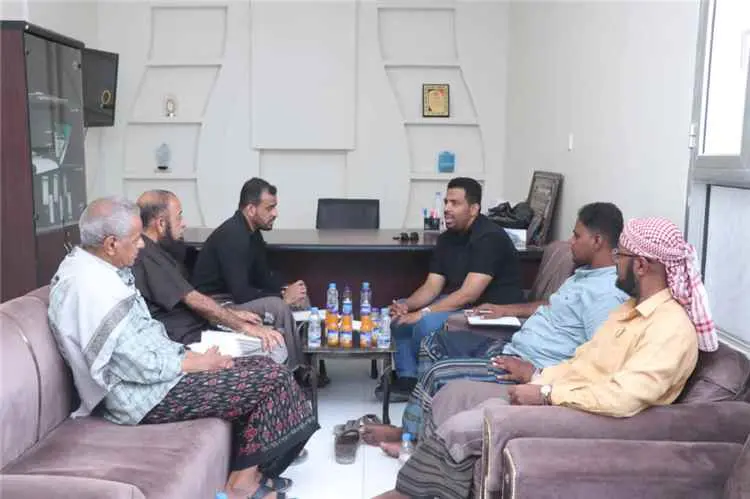 مدير عام مكتب الصحة العامة والسكان بساحل حضرموت يل...