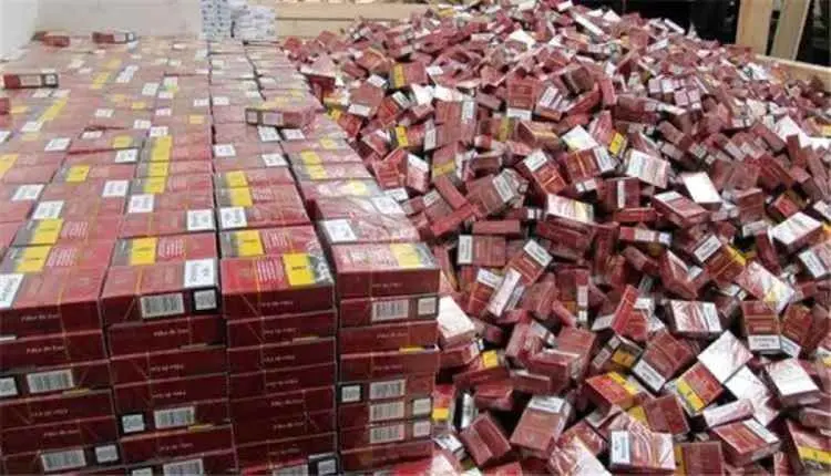 قرار حو_ثي جديد يرفع الرسوم على السجائر المستوردة وسط انتقادات لتوسع الجبايات