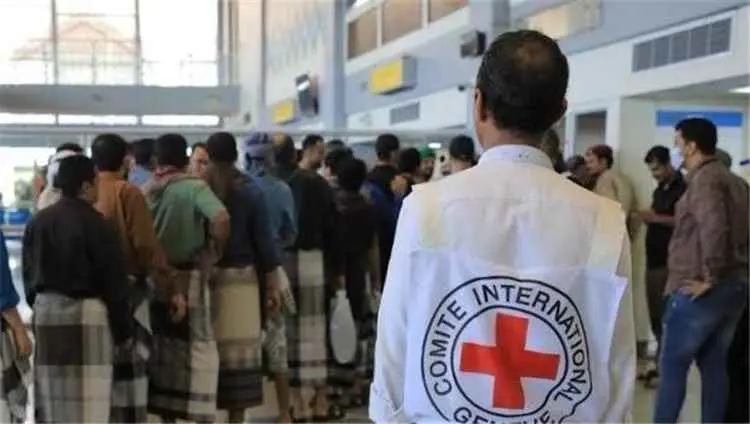 الصليب الأحمر يجدد استعداده لتنفيذ عملية الإفراج عن المحتجزين ولمّ شمل الأسر