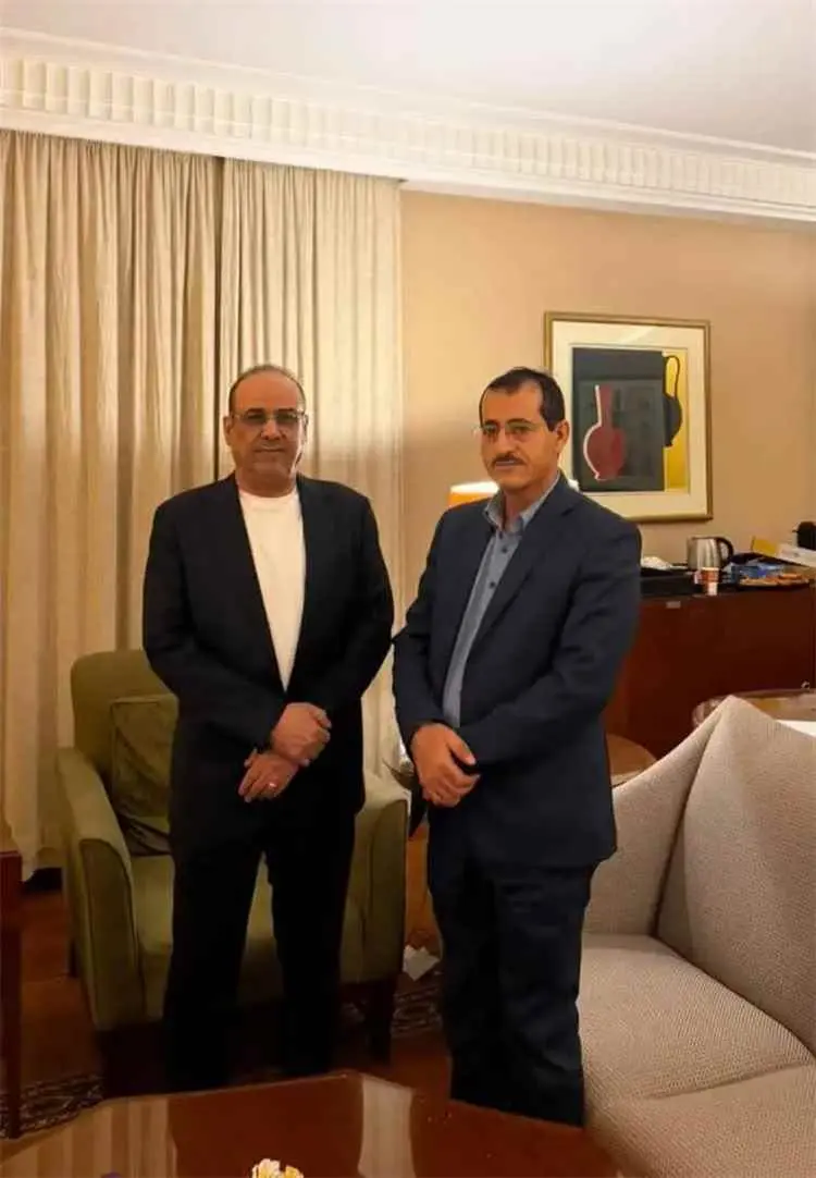 الميسري ووزير الدفاع يبحثان في الرياض توحيد الجهود...