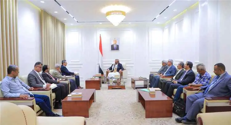 العرادة يؤكد أهمية الارتقاء بأداء المؤسسات الثقافي...