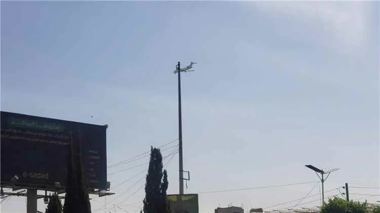 عاجل : هبوط طائرة مدنية في مطار صنعاء الدولي (صورة)