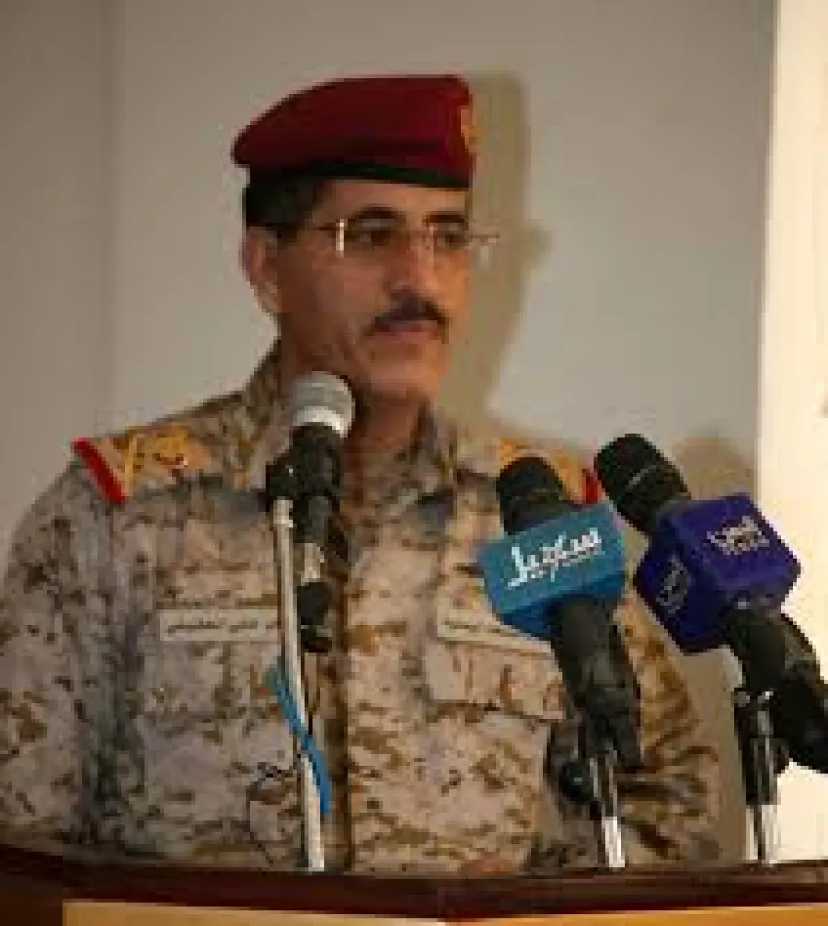 وزير الدفاع اليمني لإيران والحوثي: الصبر قد نفد