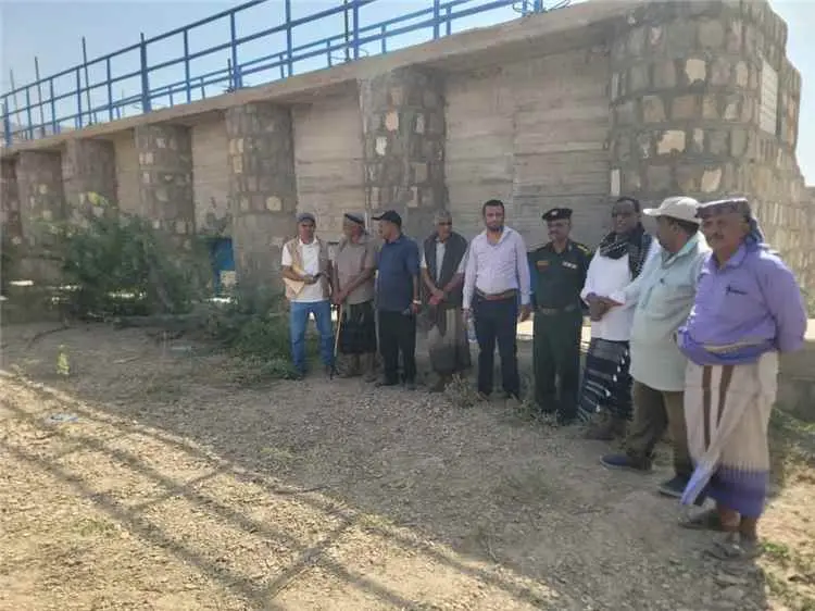 الصندوق الاجتماعي للتنمية يسلم مشروع قيد باحيد والقنوات الزراعية بمديرية حبان إلى السلطة المحلية