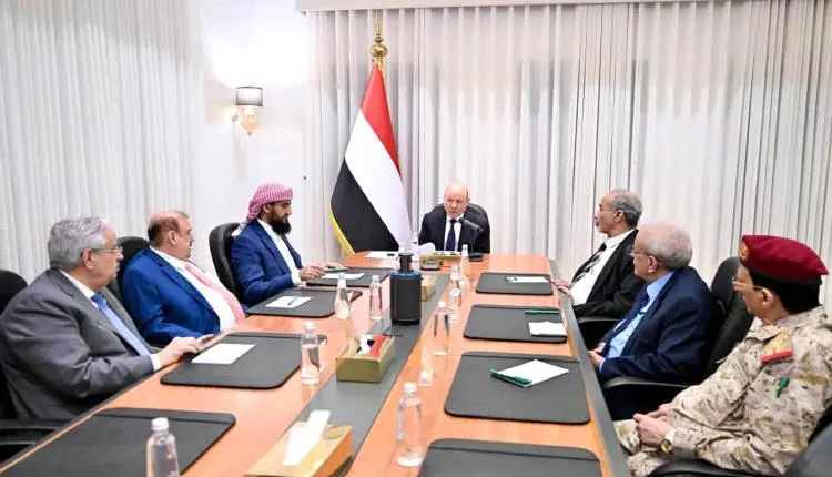 القيادة الرئاسية تقرع طبول الحرب.. مجلس الدفاع الو...