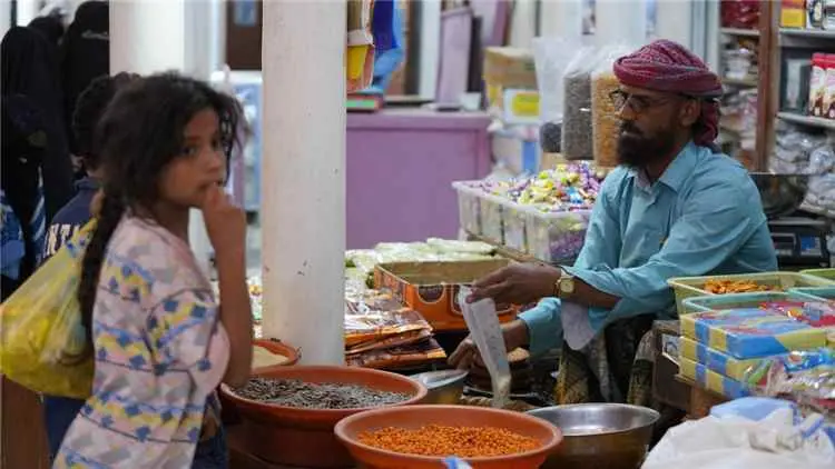 تجويع ممنهج لليمنيين.. الجبايات أهم الأدوات
