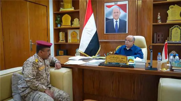الخنبشي يطّلع على الخطة الأمنية والميدانية لتأمين...