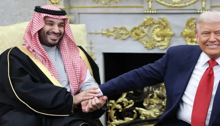 "أكسيوس": ترامب يبلغ بن سلمان دعمه للسعودية في تنف...
