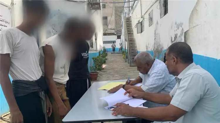 حضرموت: وكيل نيابة شرق المكلا الابتدائية يتفقد أوض...