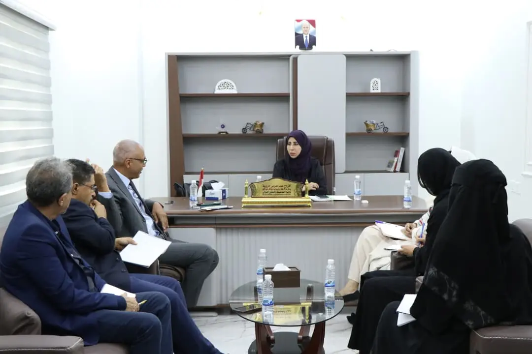 وزيرة التخطيط تبحث مع المنسق المقيم للشؤون الانسان...