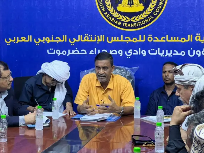 انتقالي وادي حضرموت يطالب بإخراج قوات الطوارئ اليم...