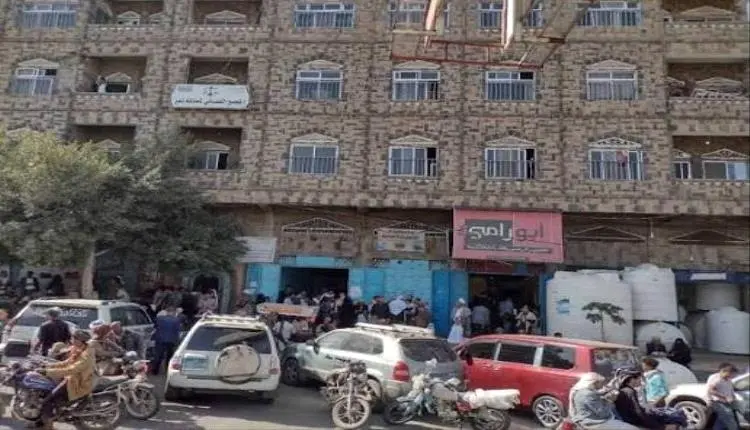 شلل في محاكم تعز يعطل معاملات المواطنين والسبب صاد...