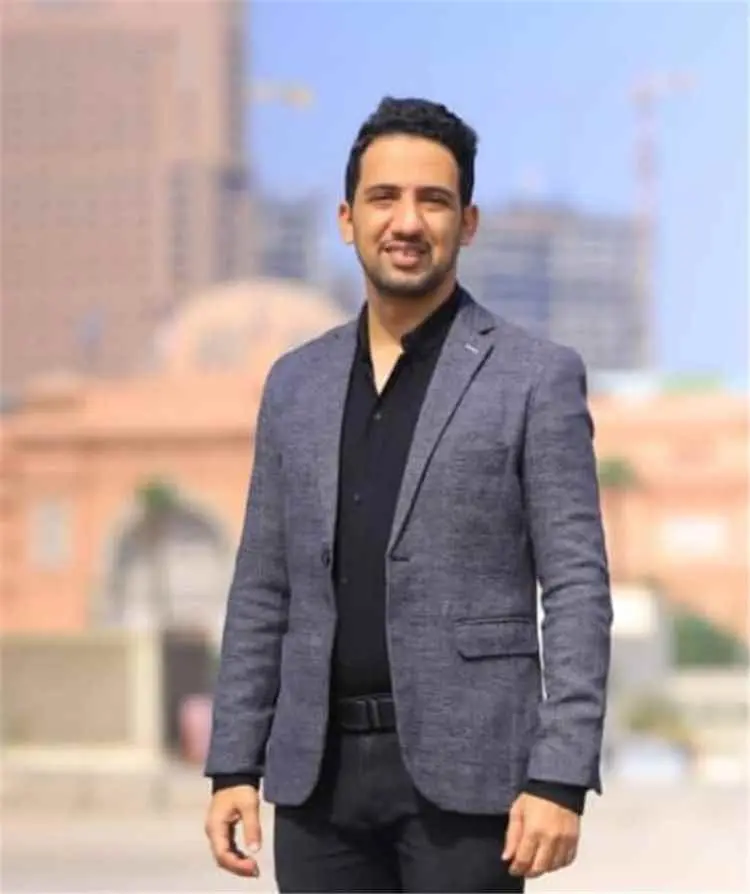 ​قيادات من مؤتمر حضرموت الجامع تطمئن على صحة رئيس...