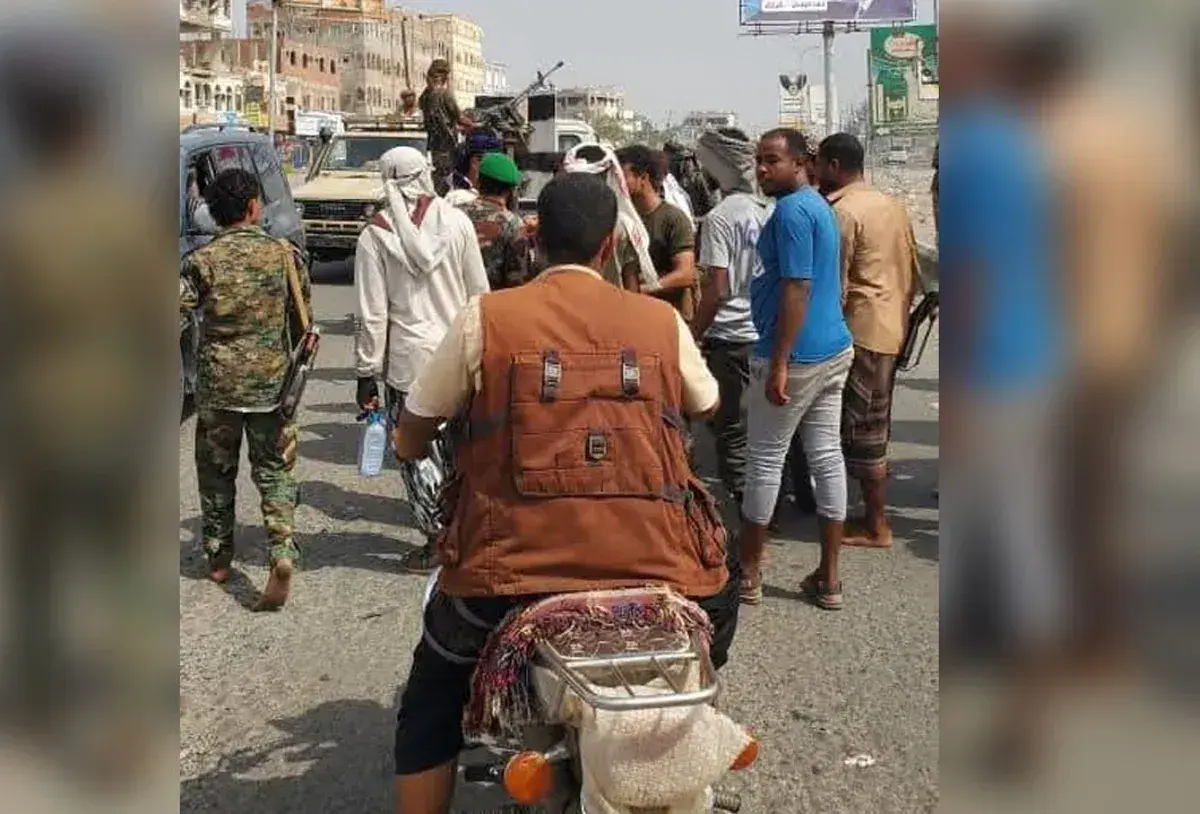 احتجاجات في لحج على خلفية أنباء عن تهريب متهم