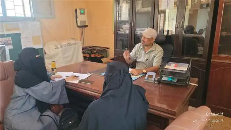 لحج.. مدير عام المسيمير يلتقي مسؤولة التواصل بمشرو...