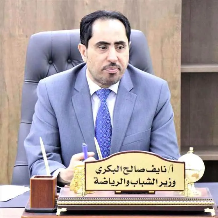 نايف البكري: الحوثي يطيل أمد التمرد بخدمة المشروع...