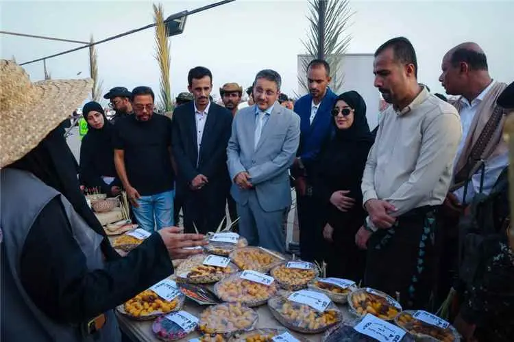 وزير الثقافة والسياحة يدشن القرية التراثية وكرنفال...