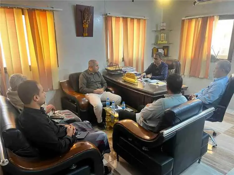 العمودي يطّلع على مشاريع مؤسسة استجابة الإنسانية و...