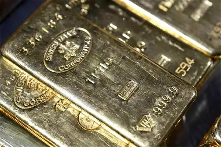 أسعار الذهب والمعادن النفيسة تشهد تراجعا جديدا