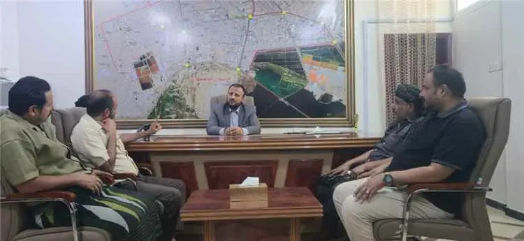 مدير المنصورة يؤكد أهمية تنظيم الأسواق وتعزيز النظ...