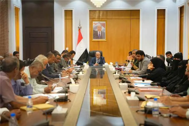 الخنبشي يترأس الاجتماع الدوري للمكتب التنفيذي بساح...