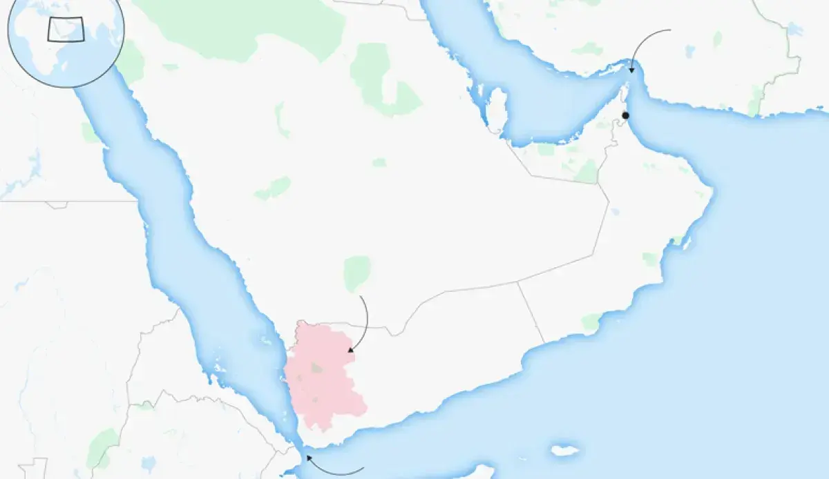 صحيفة بريطانية: الحوثيون وإيران يخططان لإغلاق باب المندب بالتنسيق مع الشباب الصومالية