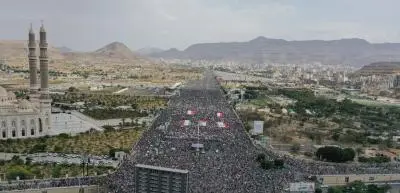 في العاصمة صنعاء.. طوفان يحذّر الرياض