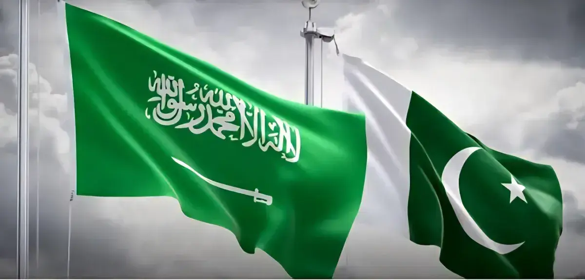 اسرار | (استهداف المملكة يعني الحرب).. باكستان ترسم خطوطها الحمراء للحوثيين عبر طهران وتستنفر دفاعاتها في السعودية