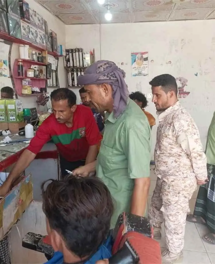 صندوق النظافة ينفذ نزولاً ميدانياً على صوالين الحل...