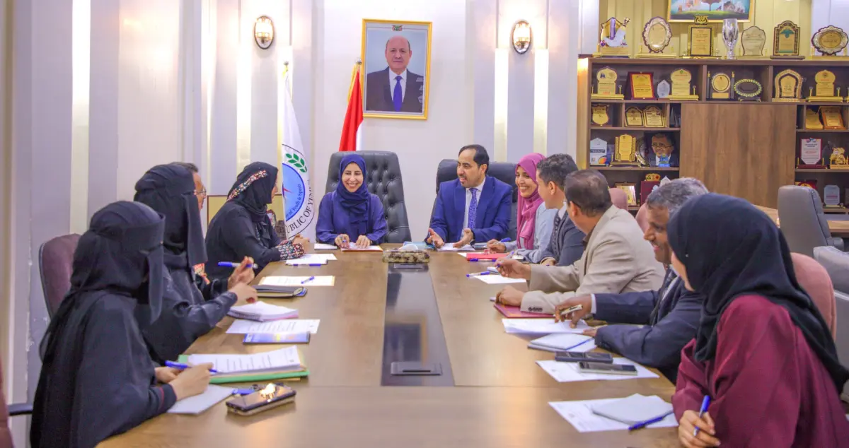 وزيرا "الشباب والرياضة" و "التخطيط" يبحثان تمويل إ...