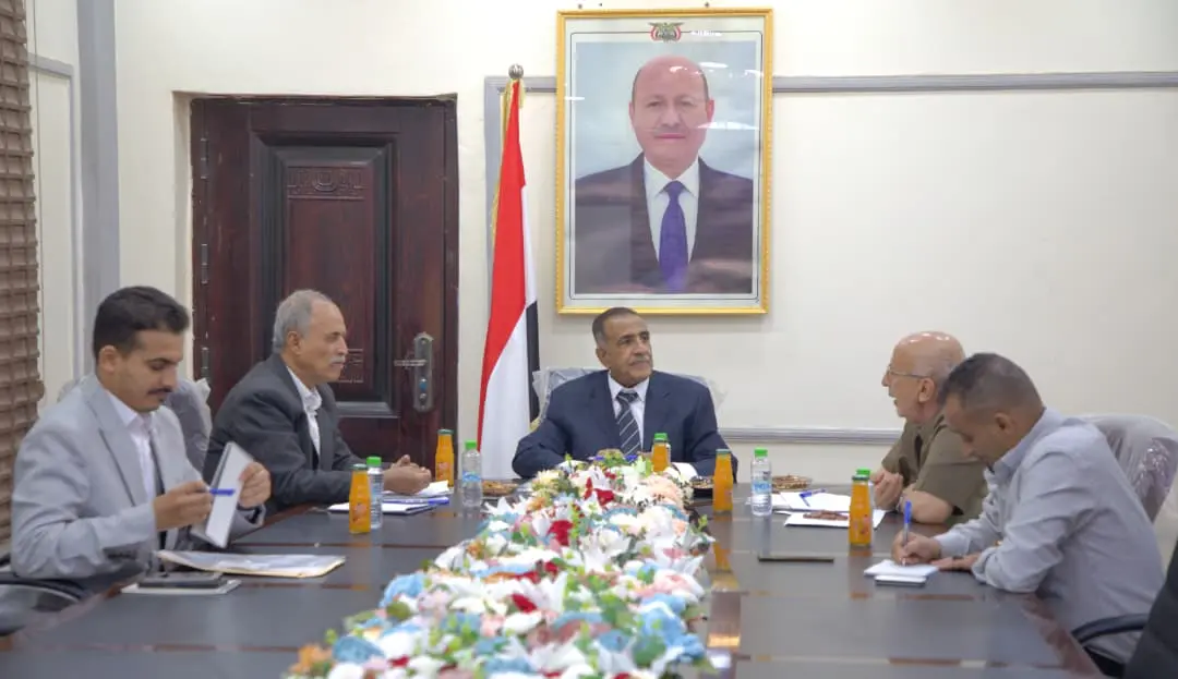 اللجنة العليا للمناقصات تناقش خطة عملها وبرنامج أو...
