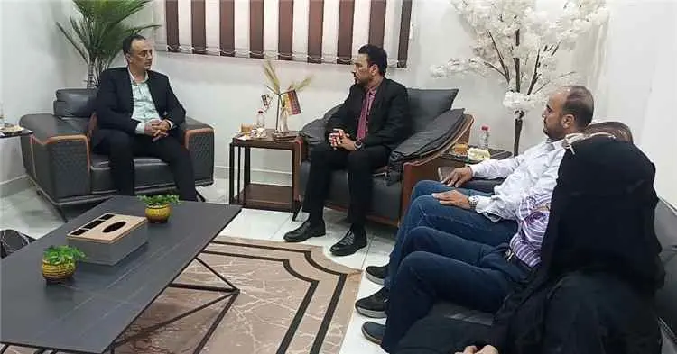 مدير عام صحة عدن يزور الجامعة الألمانية الدولية ومستشفى عدن الألماني الدولي
