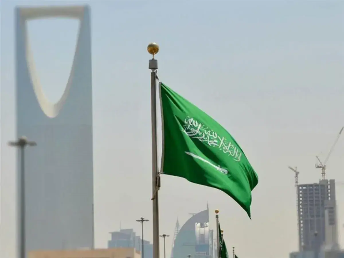 السعودية: سنحمي سفننا وملاحتنا في البحر الأحمر وفق...