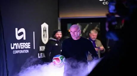 تفاصيل راتب زيدان المنتظر مع منتخب فرنسا.. ولماذا...