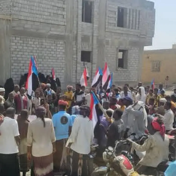 مسيرة في بروم ميفع رفضا لمشاريع الوصاية والاحتلال